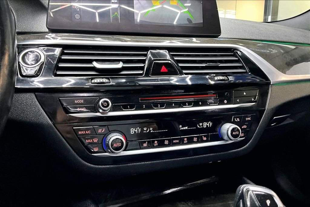 Used 2018 BMW 530i xDrive AWD/4WD image 14