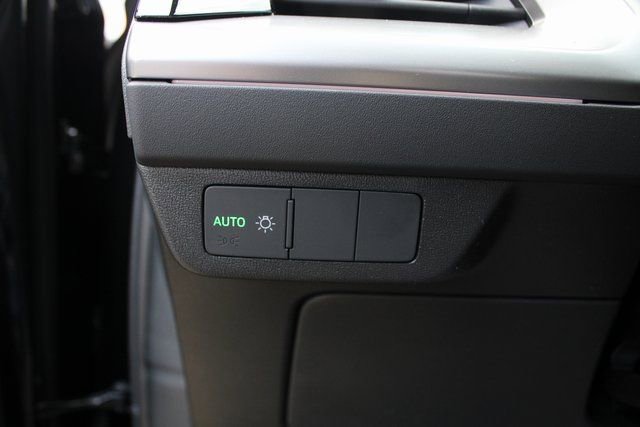 New 2025 Audi Q4 e-tron Premium Plus image 18