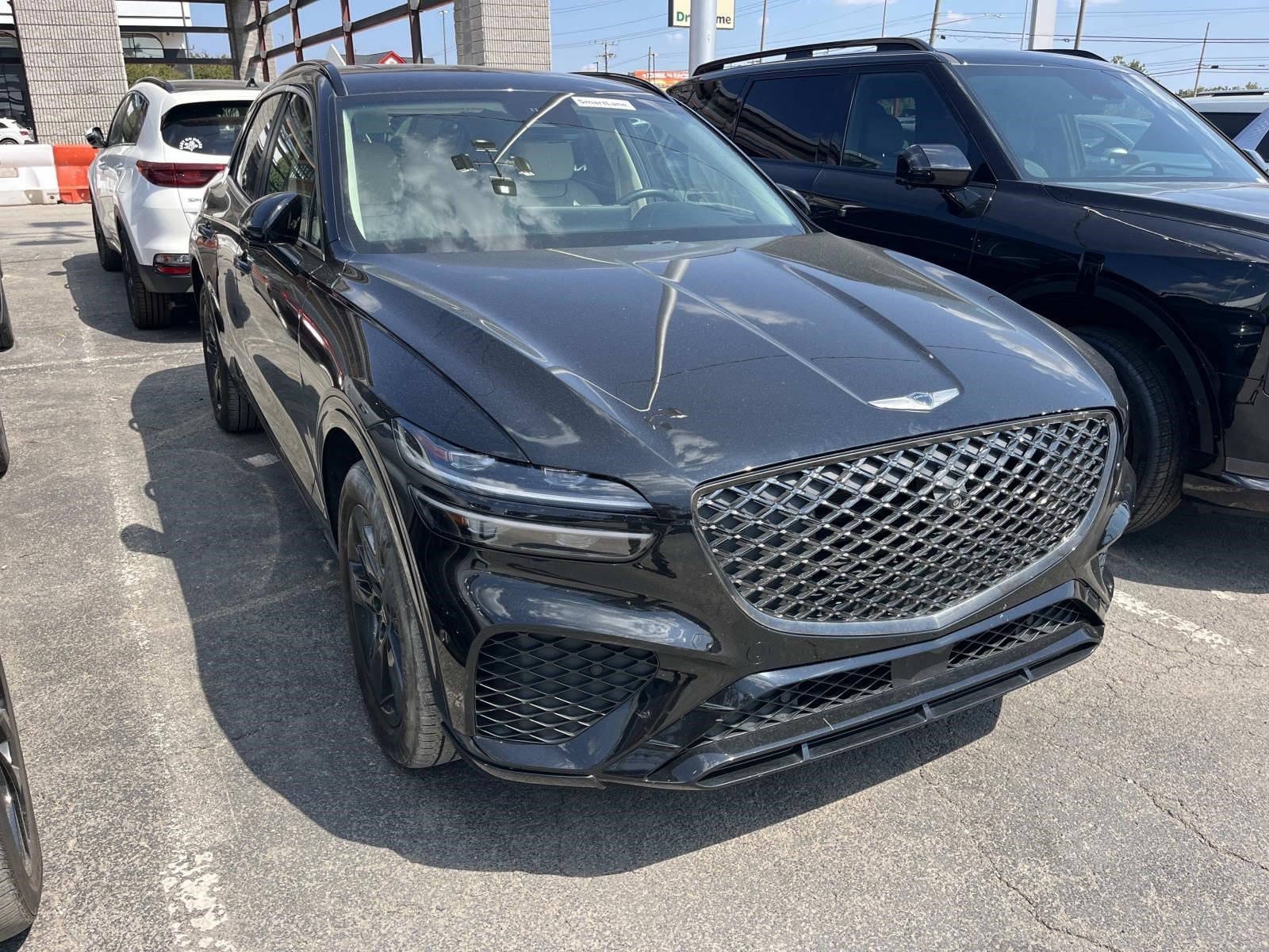 Used 2022 Genesis GV70 3.5T Sport w/ Sport Advanced Package AWD/4WD image 1