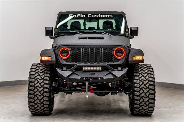 Used 2026 Jeep Gladiator Sport AWD/4WD image 12