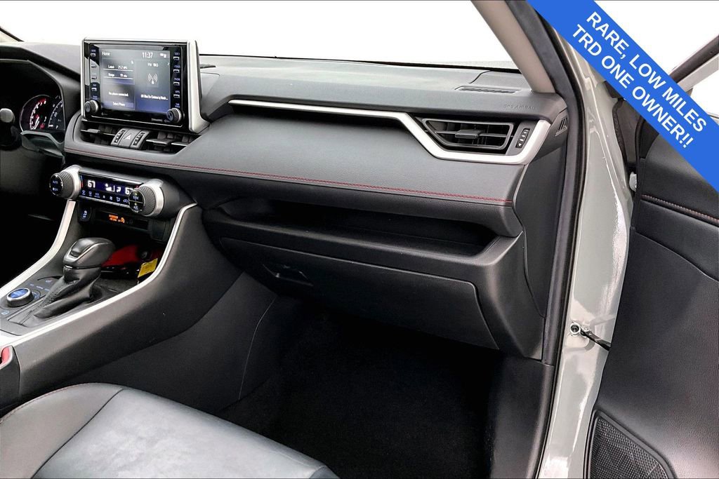 Used 2020 Toyota RAV4 TRD Off-Road image 21