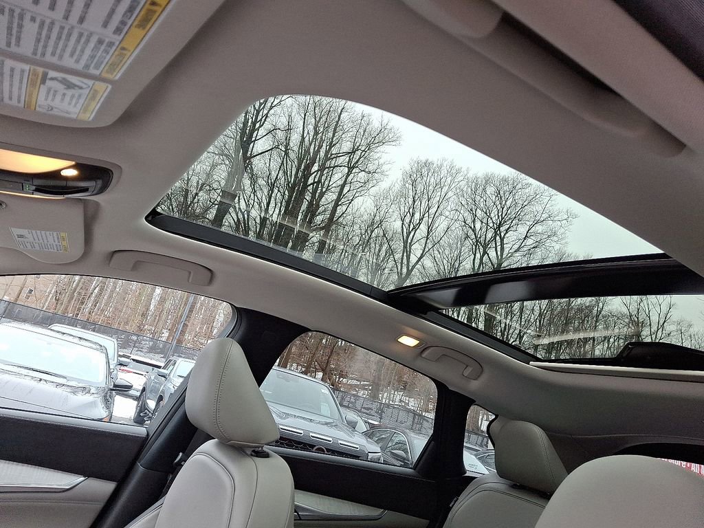 Used 2023 INFINITI QX50 Sensory w/ Accent Package AWD/4WD image 15