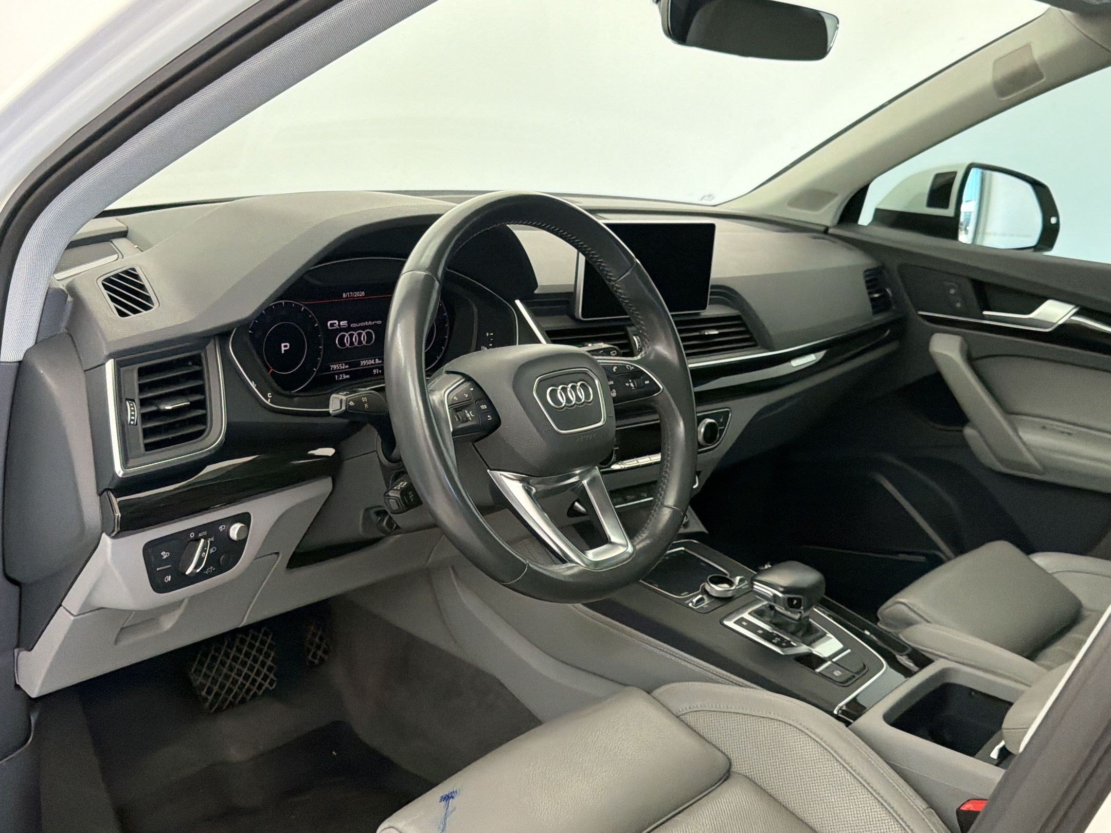 Used 2019 Audi Q5 Prestige w/ Prestige Package AWD/4WD image 4
