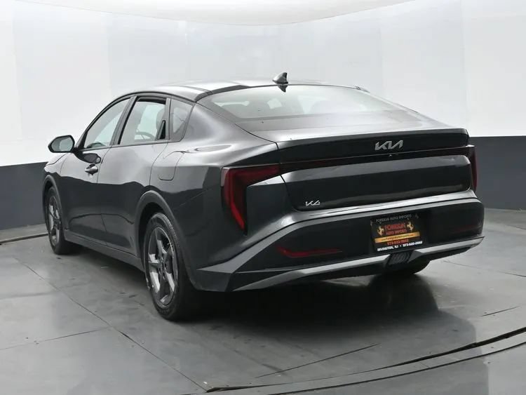 Used 2025 Kia K4 FWD image 9