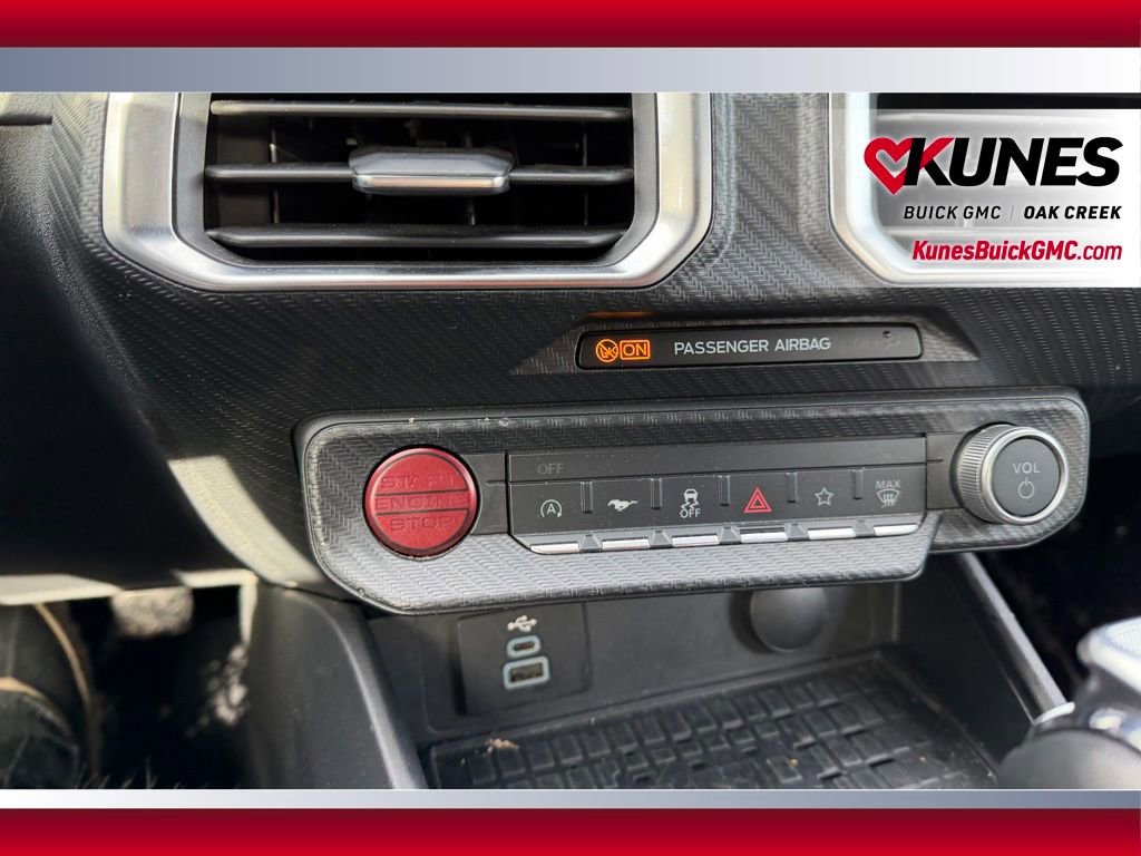 Used 2024 Ford Mustang Premium image 20