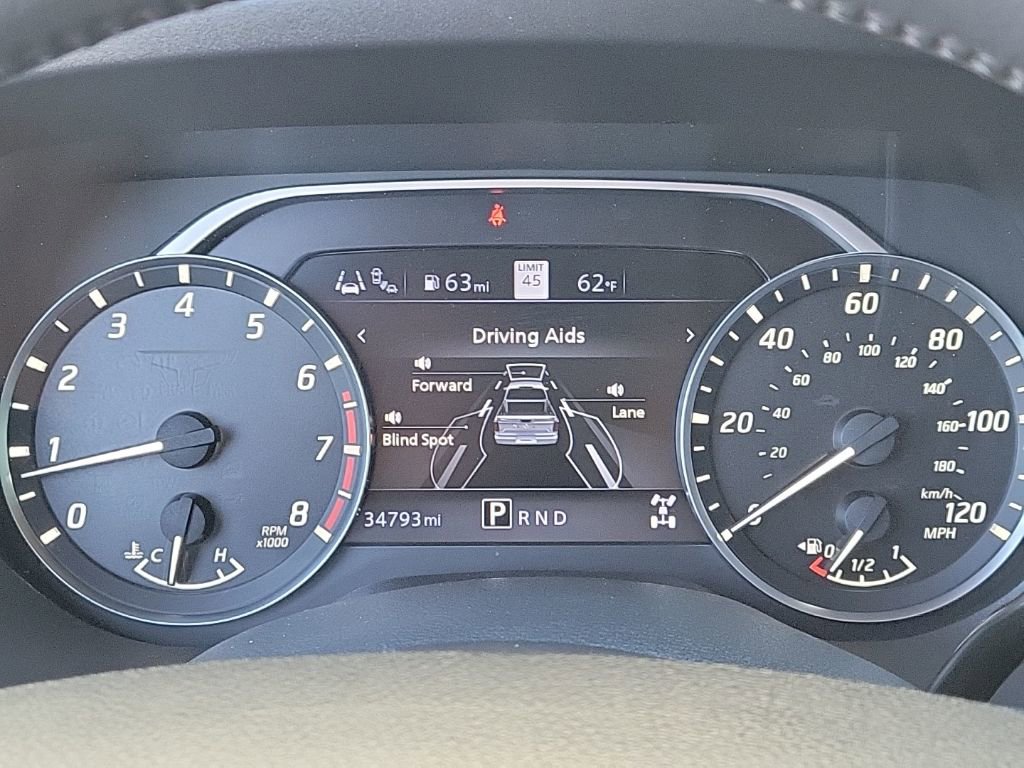 Certified 2021 Nissan Titan SL w/ Moonroof Package image 38