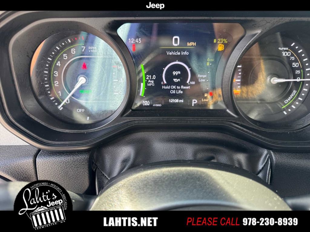 Used 2024 Jeep Wrangler Unlimited w/ Convenience Group image 12