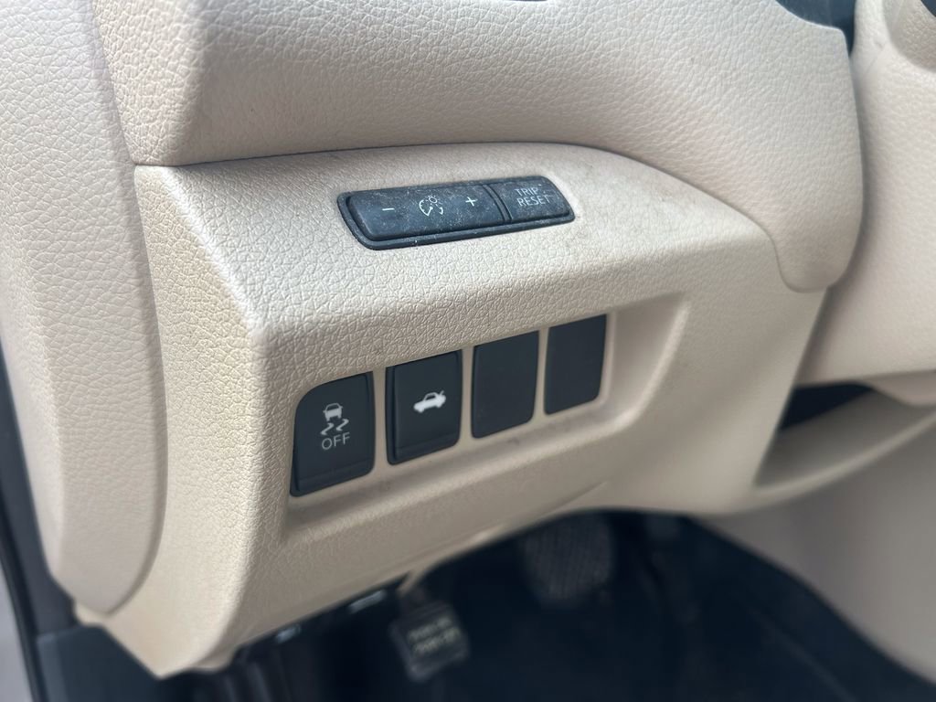 Used 2015 Nissan Altima 2.5 S w/ Power Driver Seat Package image 11