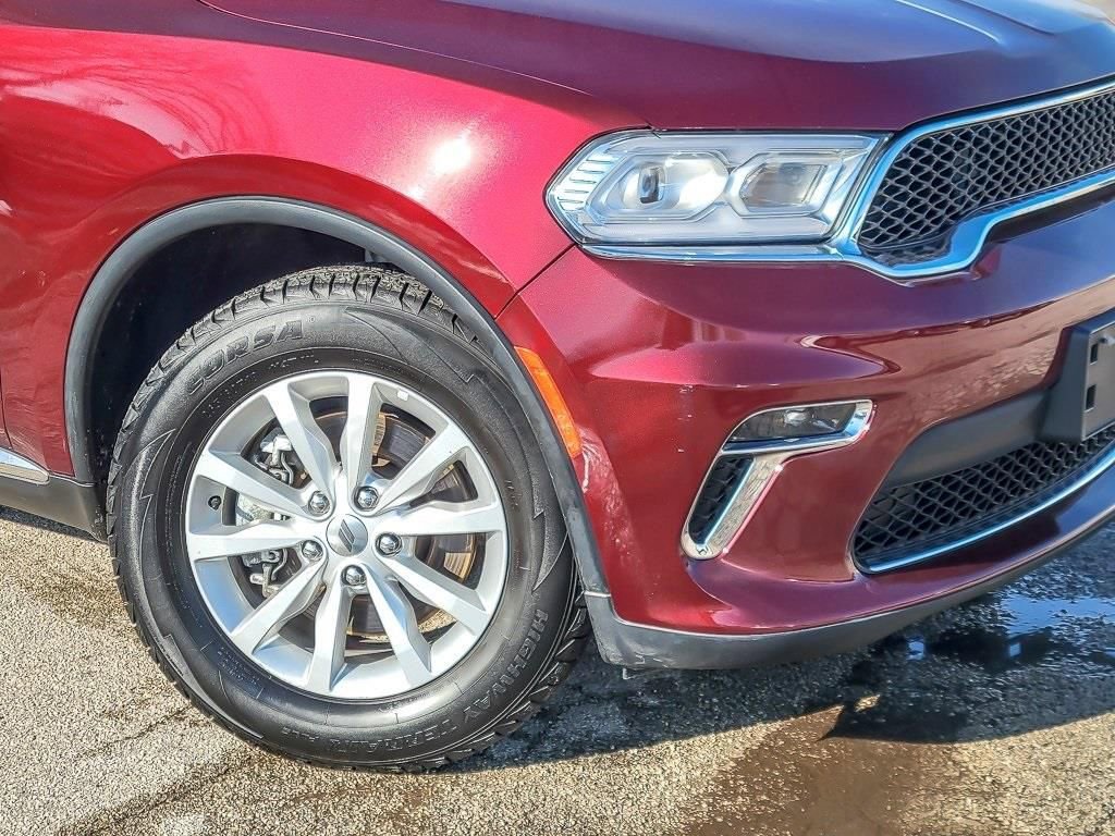 Used 2021 Dodge Durango SXT AWD/4WD image 2