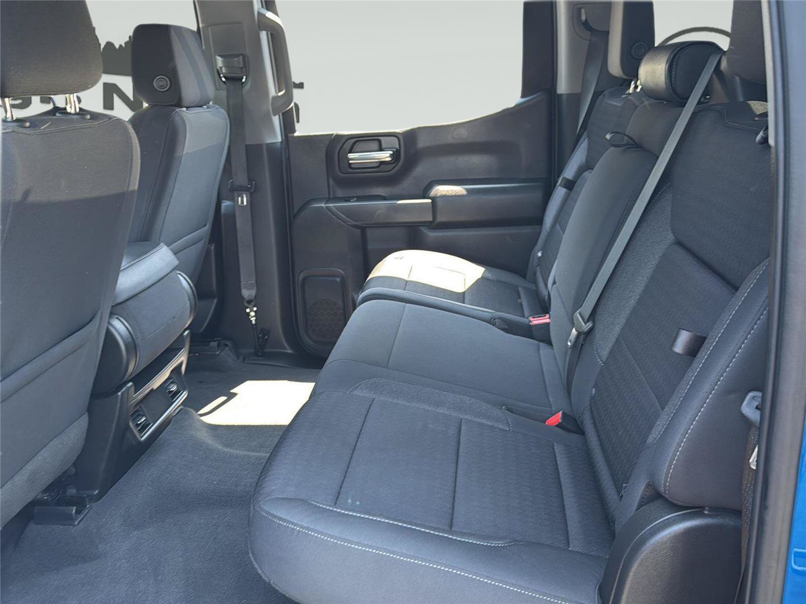 Used 2023 Chevrolet Silverado 1500 Custom AWD/4WD image 25