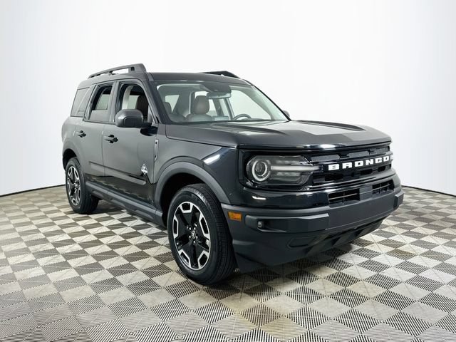 Used 2024 Ford Bronco Sport Outer Banks w/ Tech Package AWD/4WD image 1