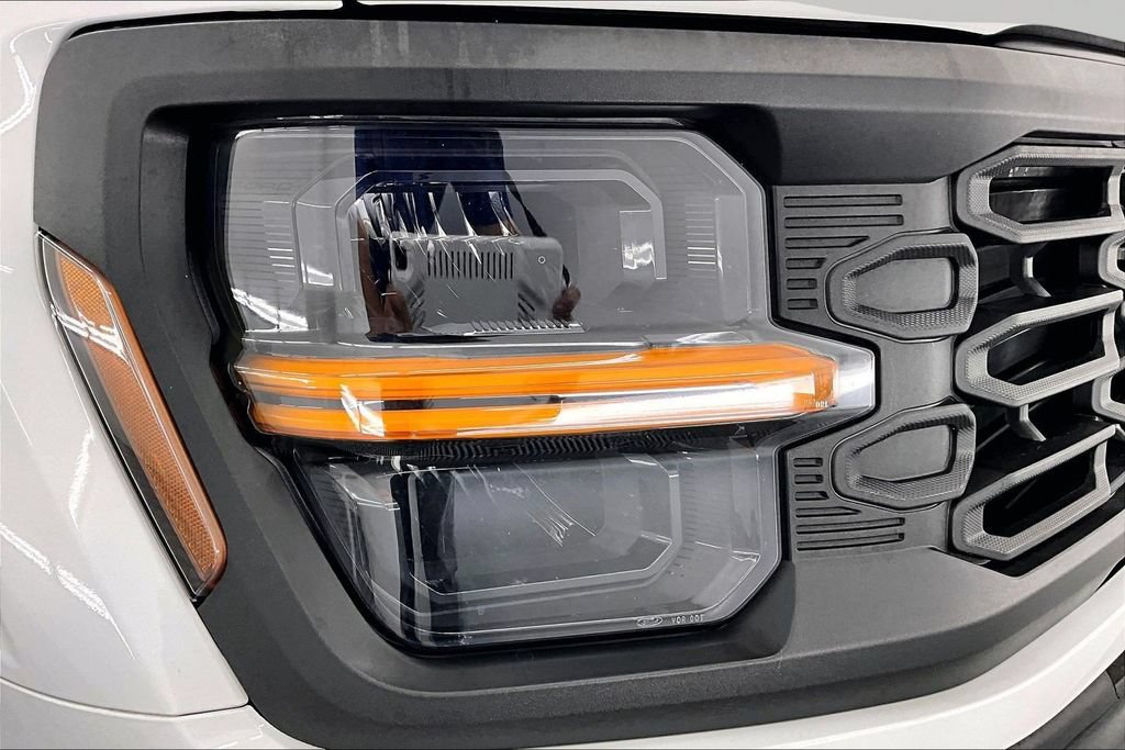 Used 2025 Ford F150 XL RWD image 26