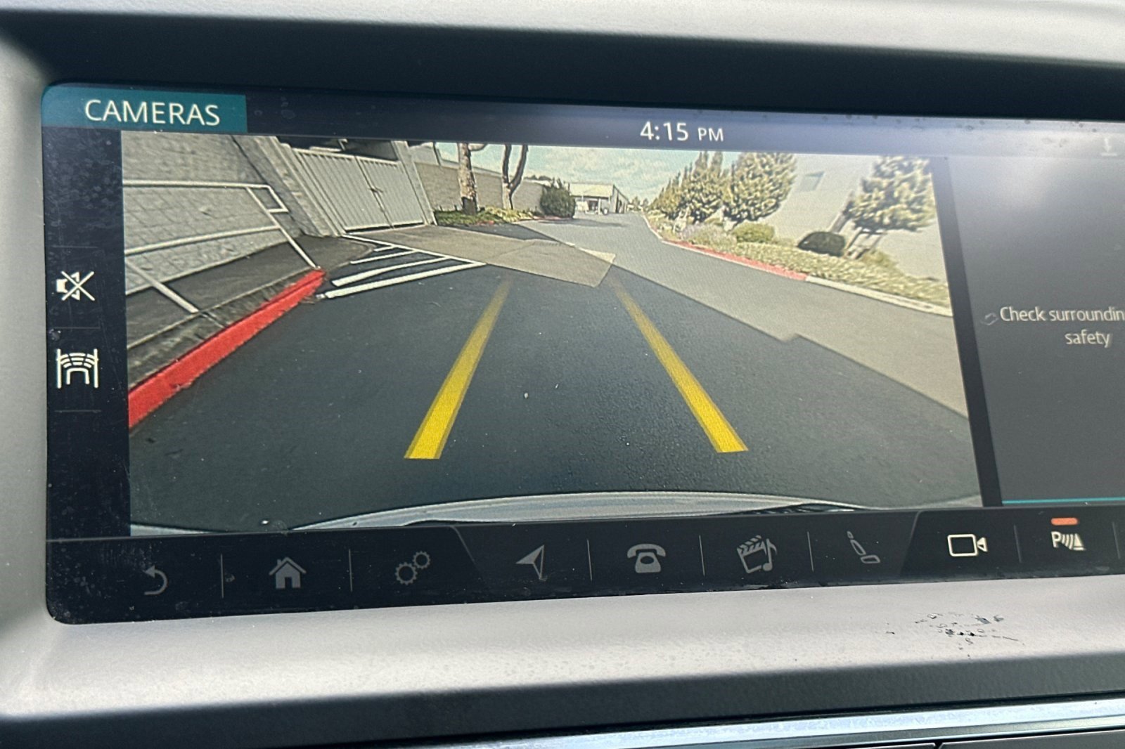 Used 2018 Jaguar E-PACE SE AWD/4WD image 24