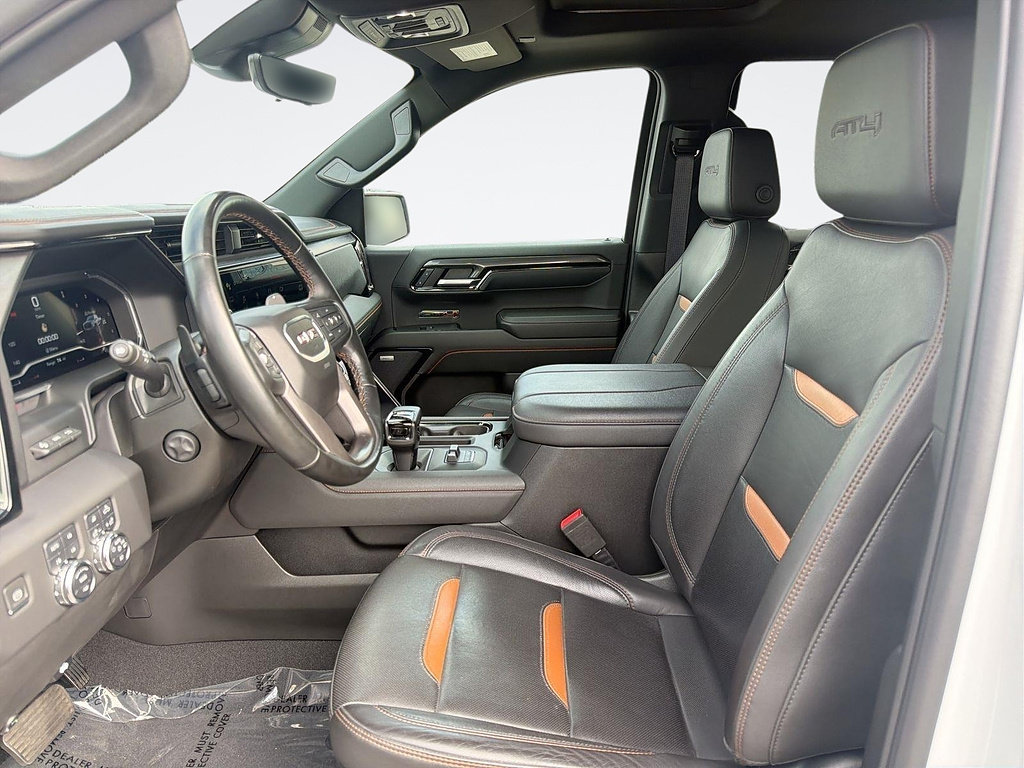 Used 2024 GMC Sierra 1500 AT4 w/ Technology Package AWD/4WD image 22