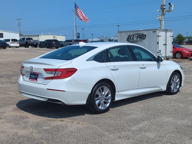 Certified 2018 Honda Accord LX image 10