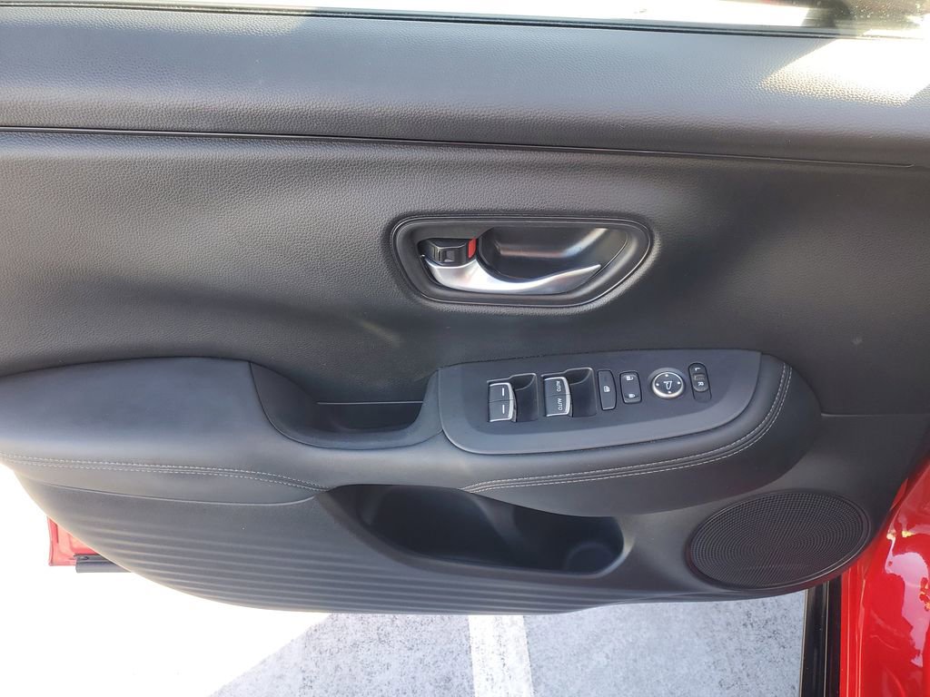 Used 2024 Honda HR-V EX-L image 18