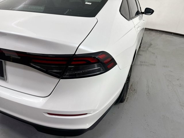 Used 2025 Honda Accord SE image 32
