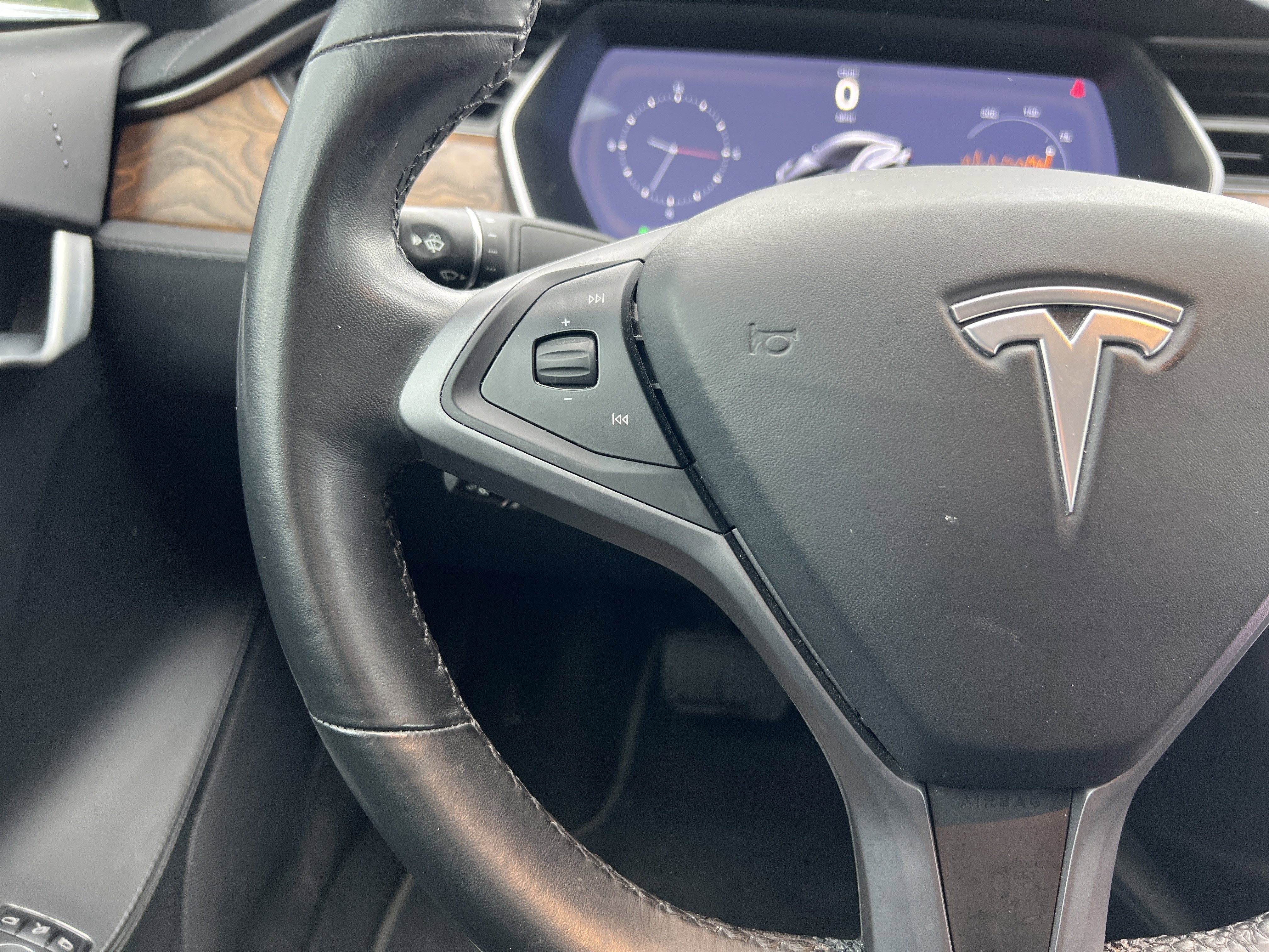 Used 2020 Tesla Model S Long Range Plus image 19