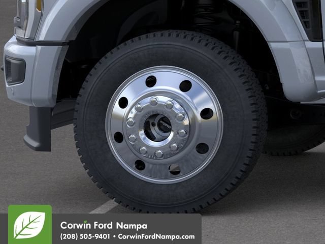 New 2026 Ford F450 Platinum w/ FX4 Off-Road Package AWD/4WD image 19