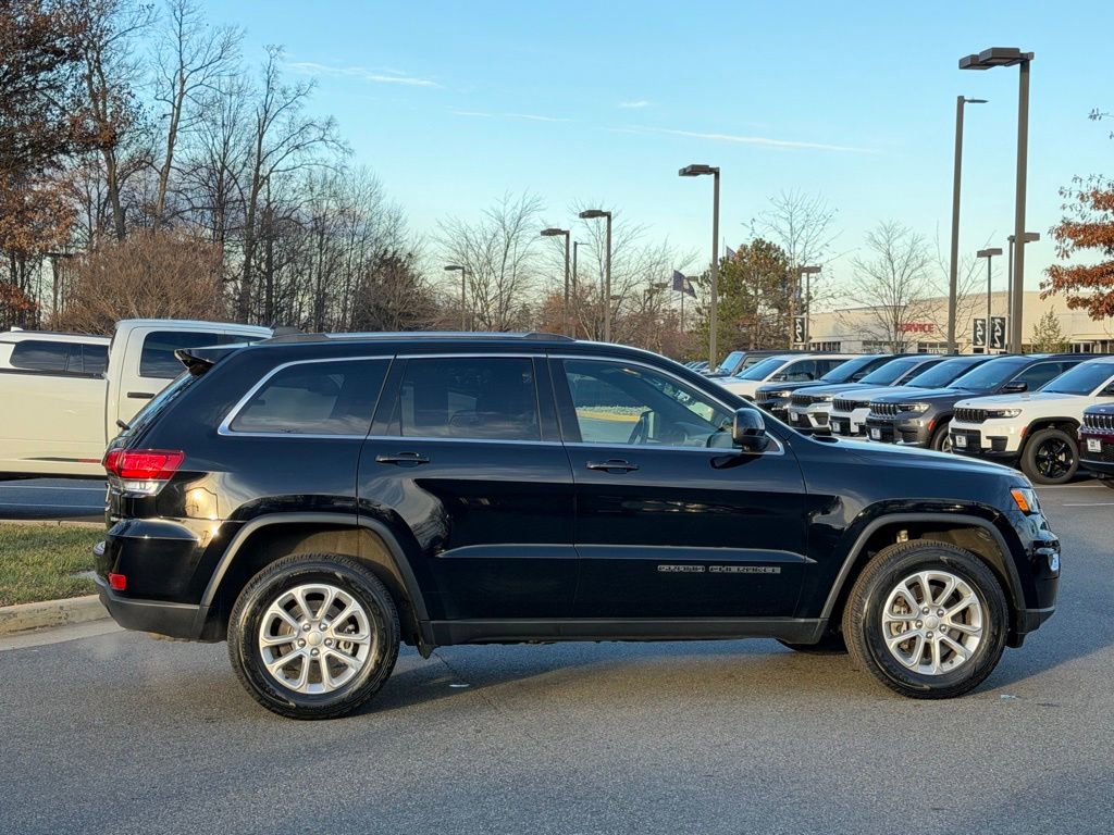 Certified 2021 Jeep Grand Cherokee Laredo image 6