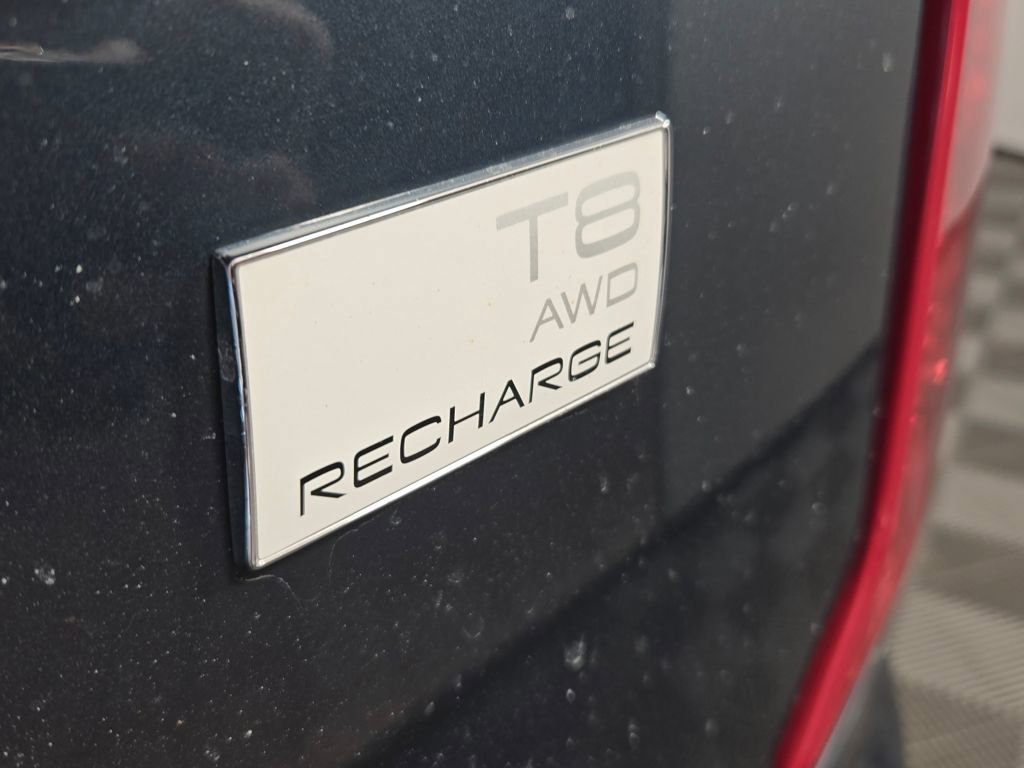 Used 2022 Volvo XC90 T8 Inscription image 9