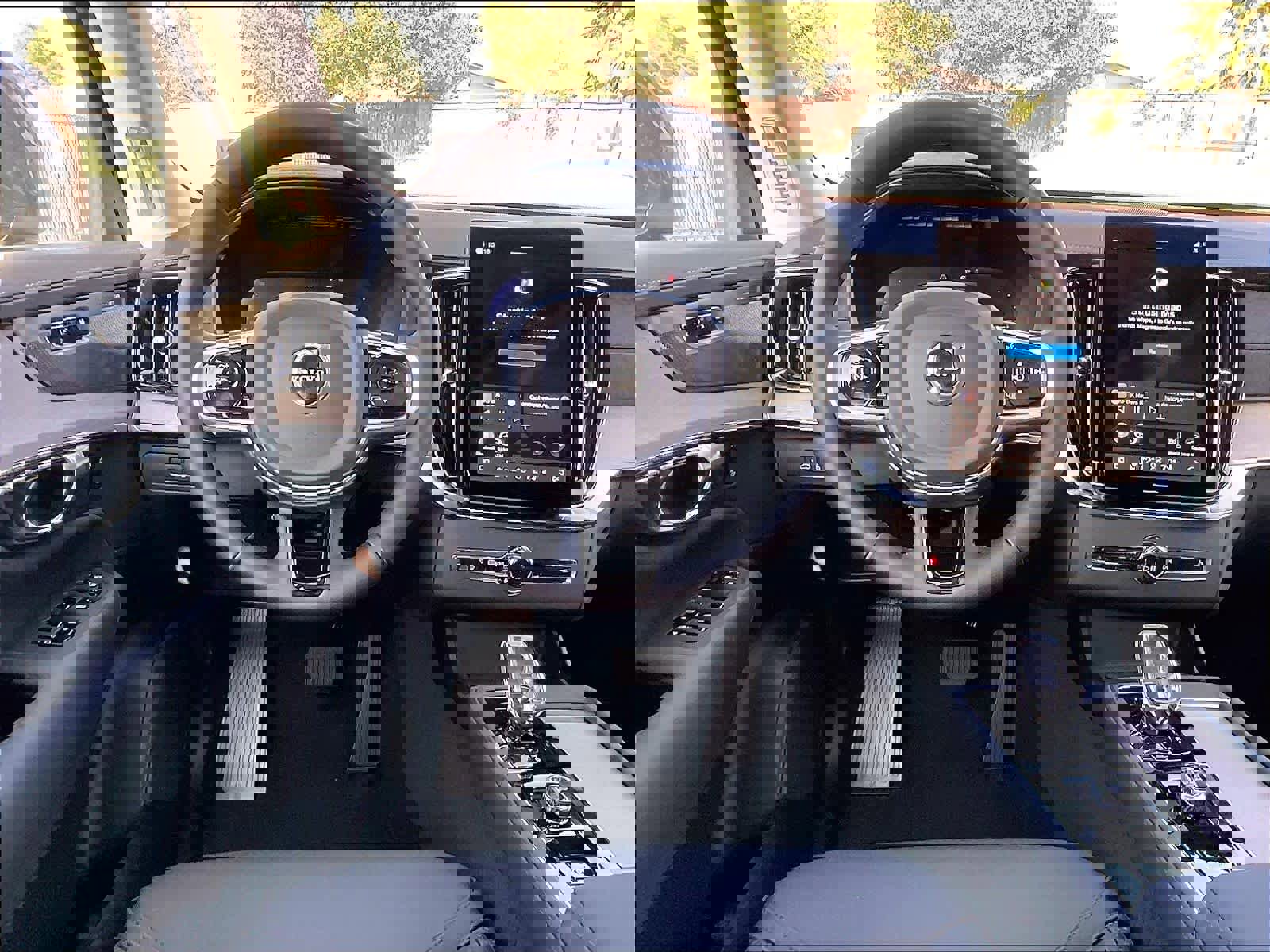 New 2026 Volvo XC90 T8 Plus w/ Protection Package image 15