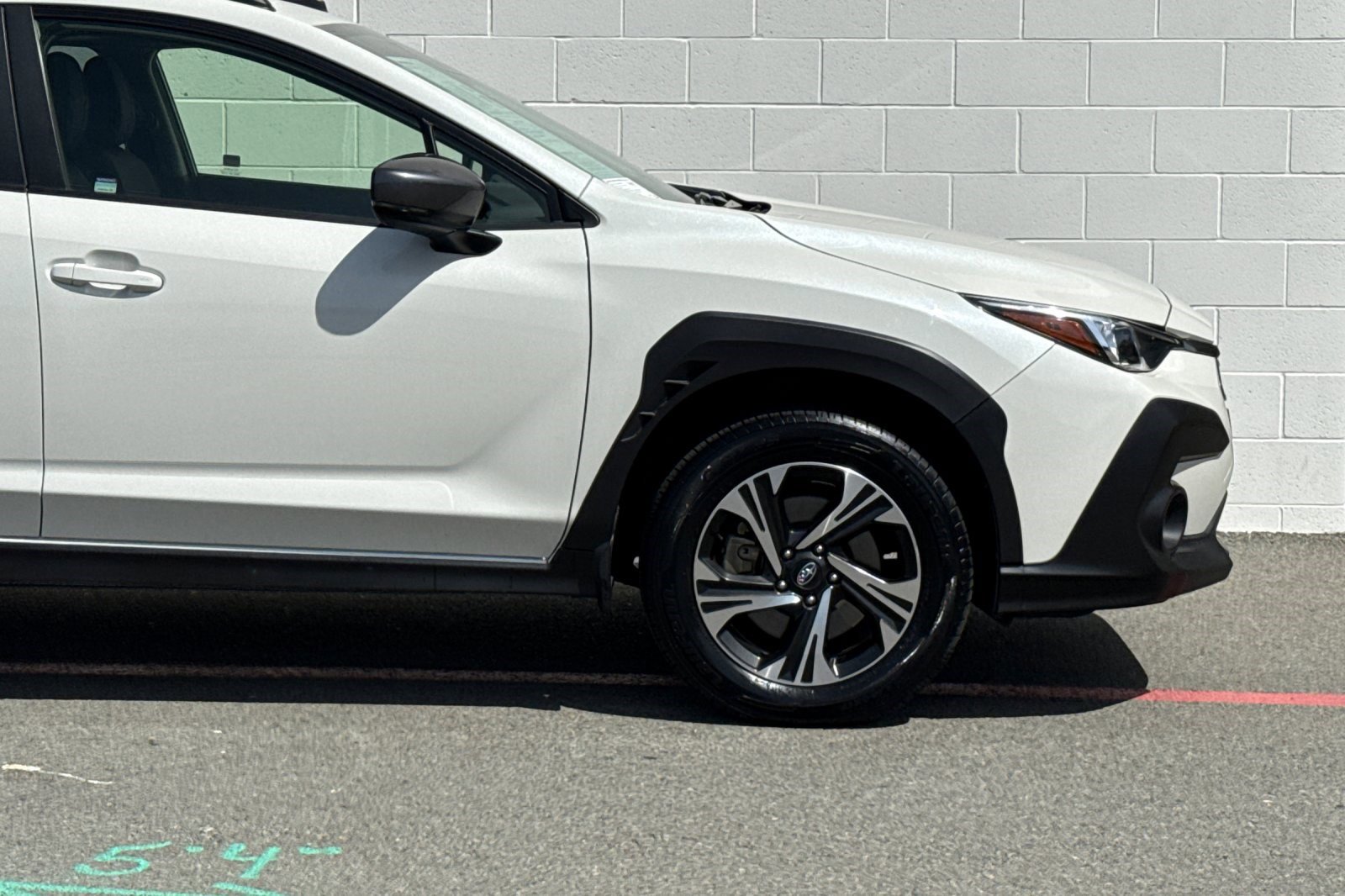 Used 2024 Subaru Crosstrek 2.0i Premium image 34