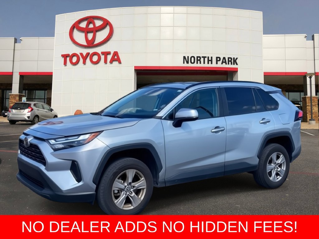 Certified 2025 Toyota RAV4 XLE FWD image 1