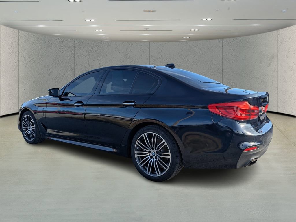 Used 2018 BMW 530e w/ M Sport Package 2 image 5