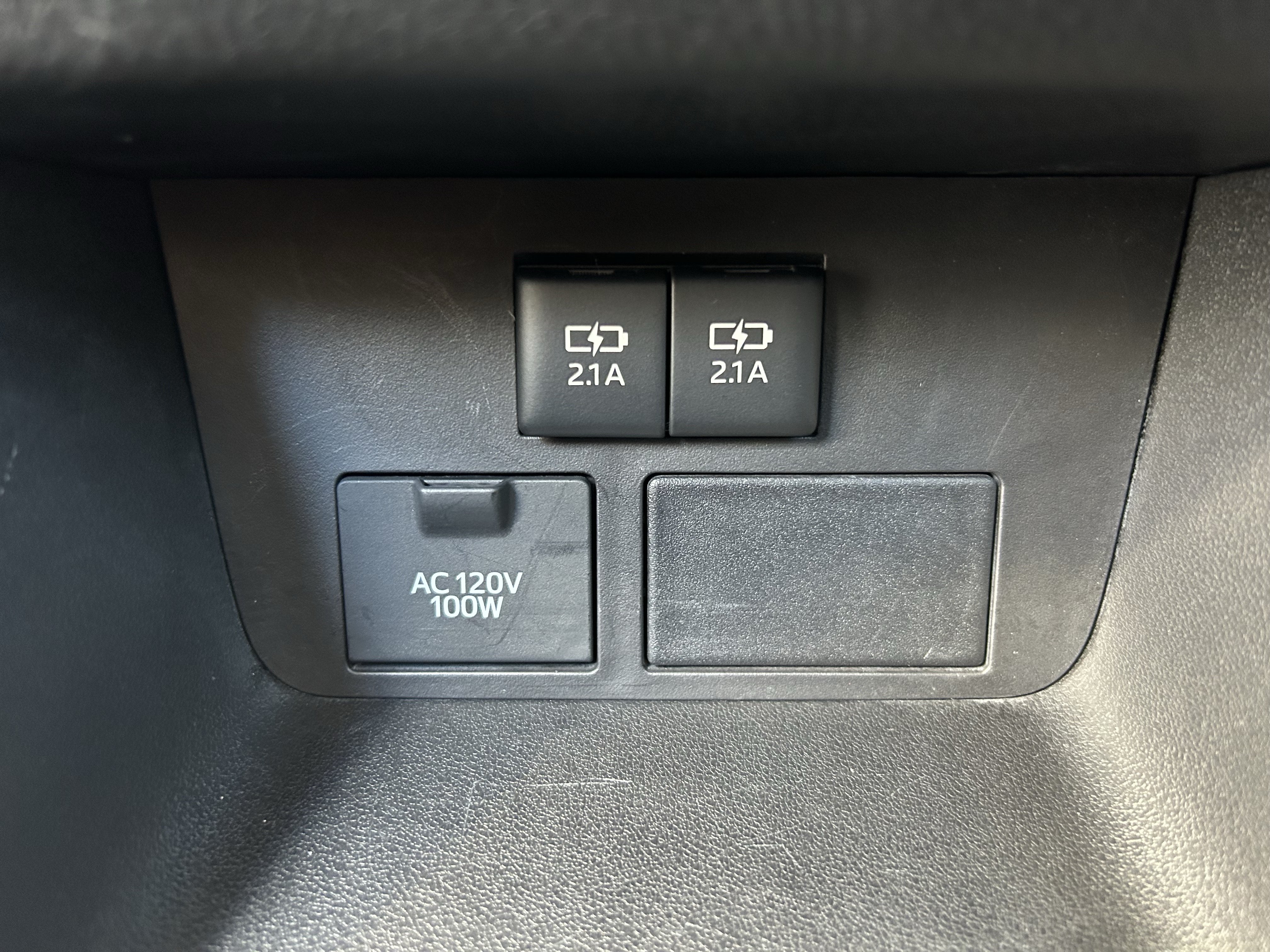 Used 2019 Toyota Highlander SE AWD/4WD image 21