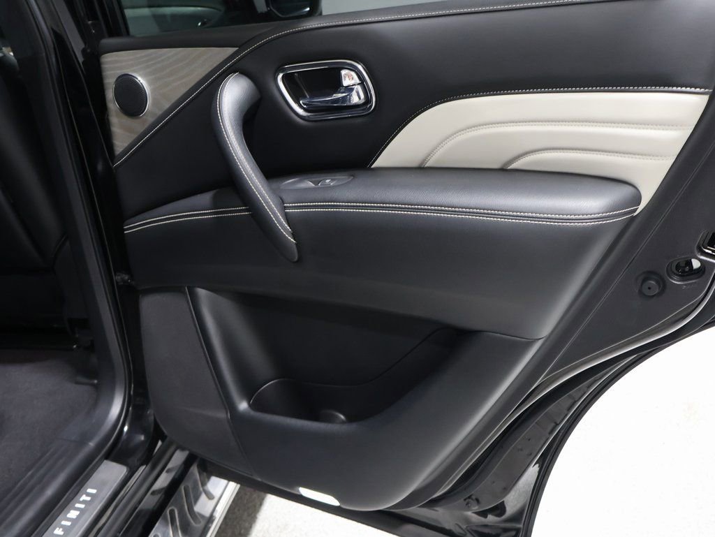 Used 2019 INFINITI QX80 Luxe w/ Proassist Package image 26