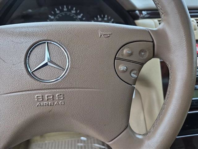Used 2001 Mercedes-Benz E 320 Sedan image 30