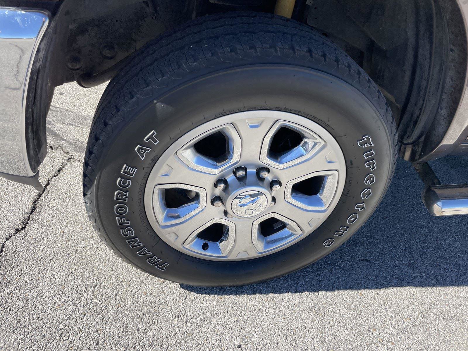 Used 2018 RAM 2500 Laramie w/ Protection Group image 29