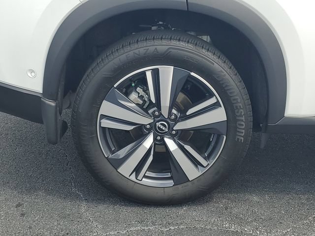 Used 2024 Nissan Rogue SL FWD image 7