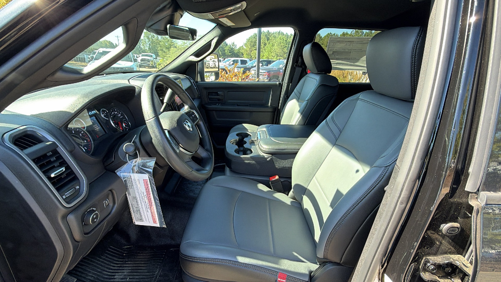 New 2026 RAM 4500 Tradesman w/ Chrome Appearance Group AWD/4WD image 17
