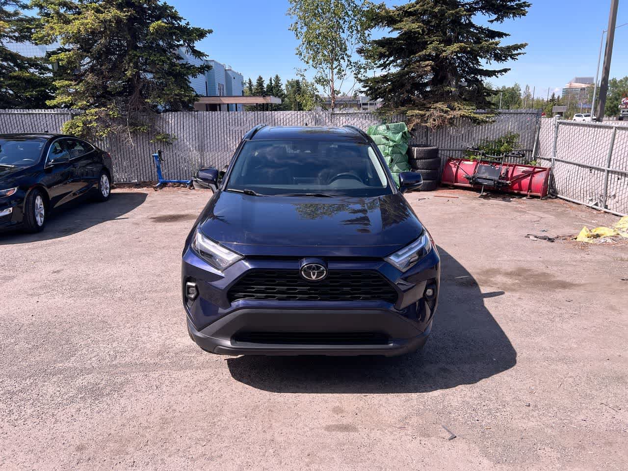 Used 2023 Toyota RAV4 XLE Premium AWD/4WD image 29