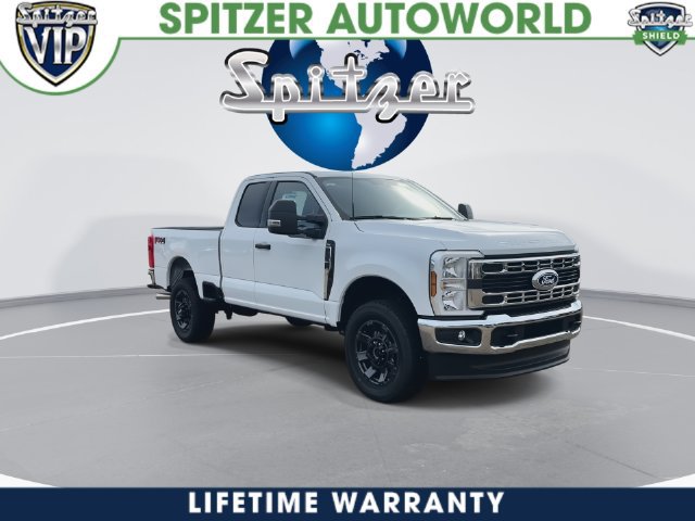 New 2027 Ford F350 XLT w/ FX4 Off-Road Package AWD/4WD image 3
