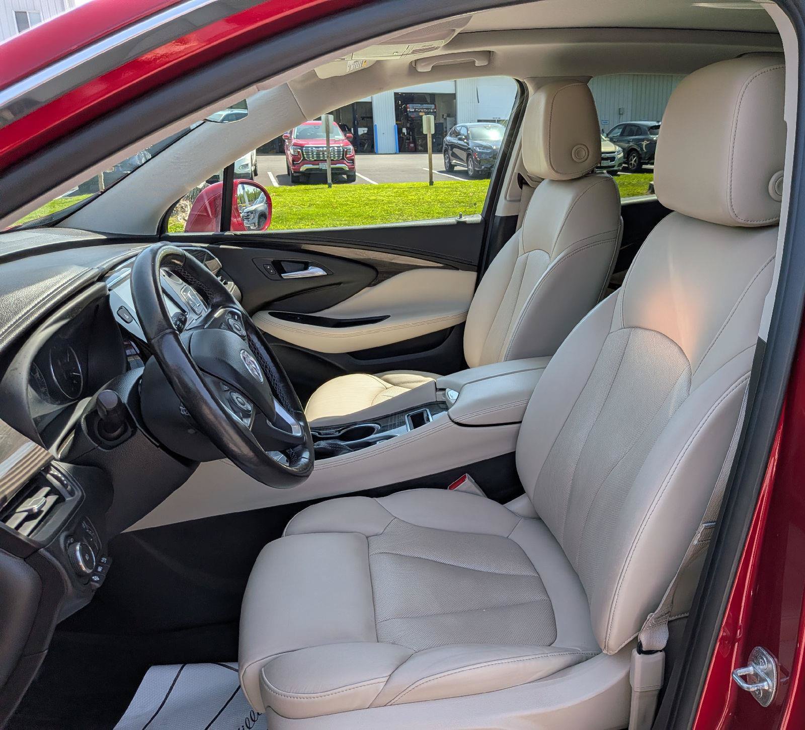 Used 2019 Buick Envision Premium w/ Driver Confidence Package AWD/4WD image 11