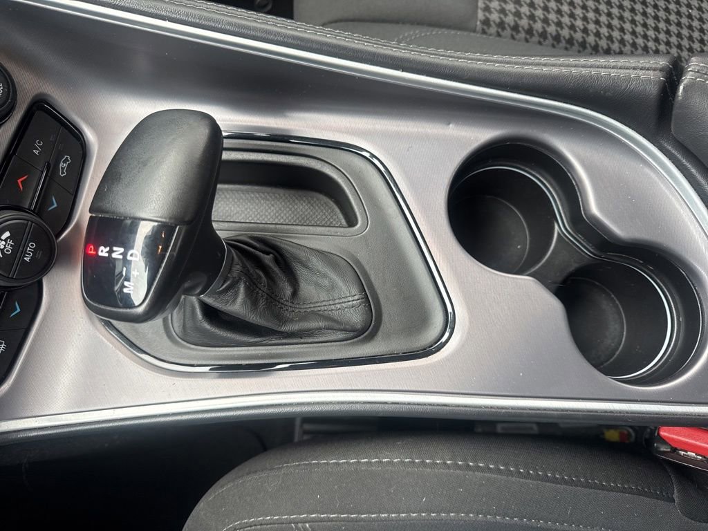 Used 2019 Dodge Challenger SXT w/ Blacktop Package image 19