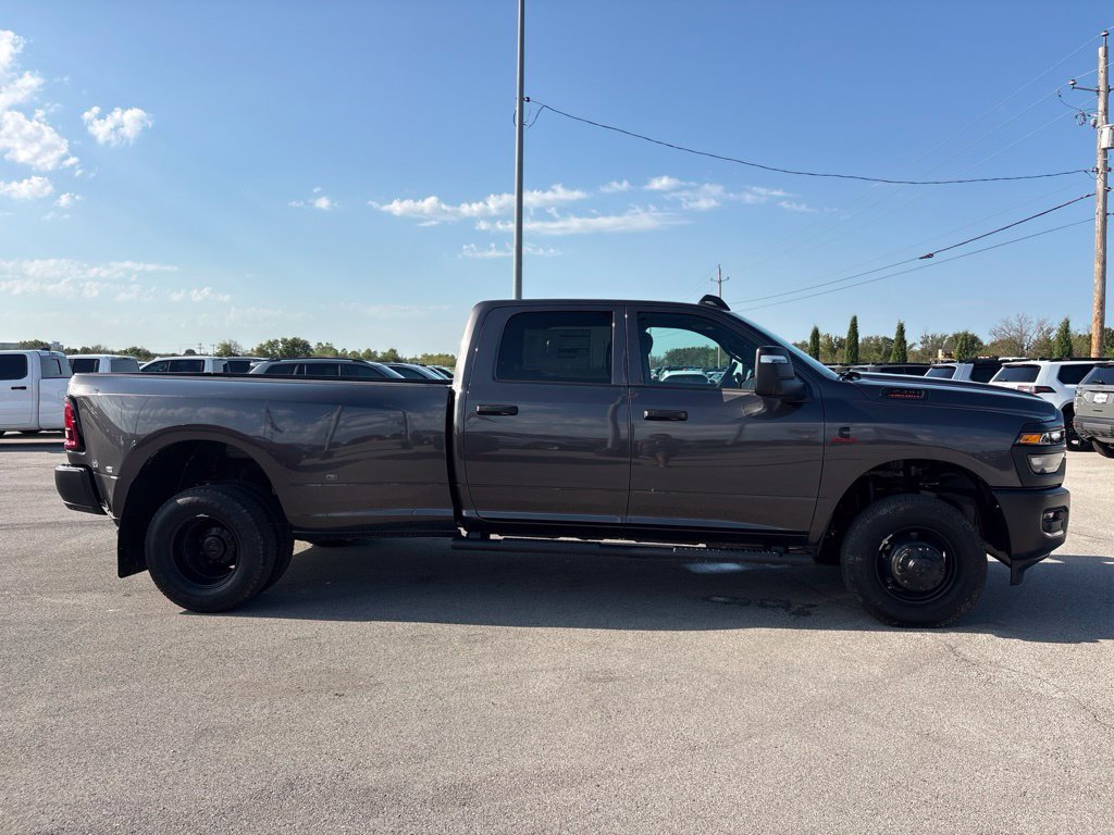 New 2027 RAM 3500 Tradesman AWD/4WD image 41