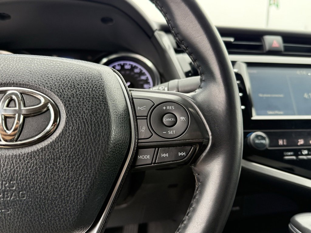 Used 2018 Toyota Camry SE image 16
