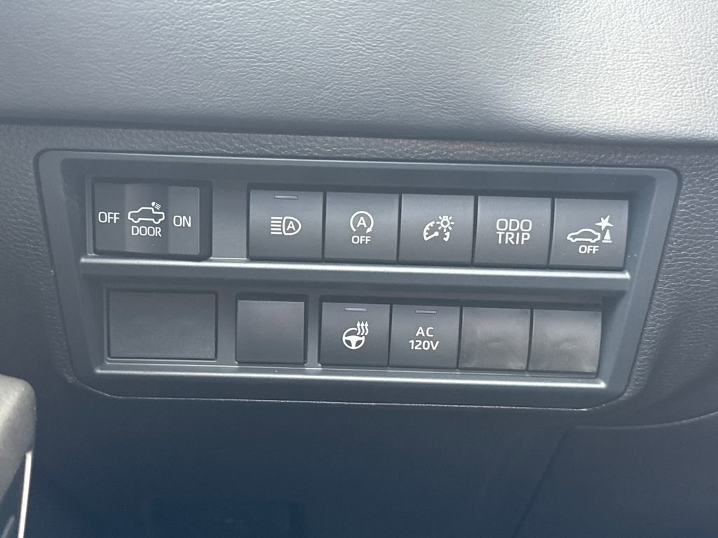 New 2026 Toyota Tundra Platinum AWD/4WD image 36