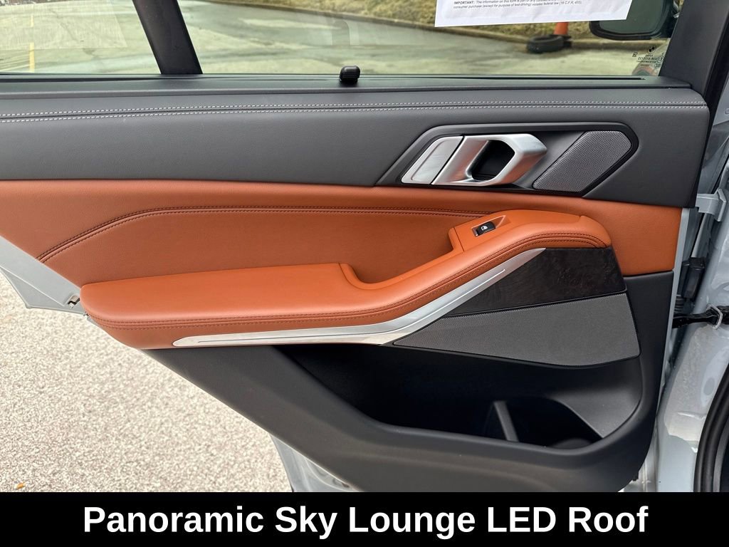 Used 2025 BMW X5 xDrive40i w/ Executive Package image 26