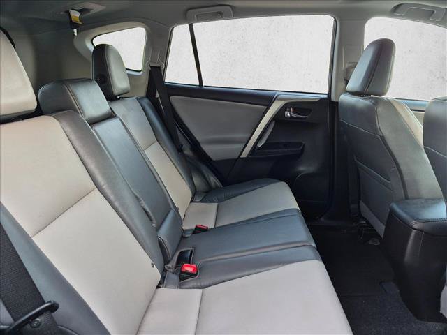 Used 2014 Toyota RAV4 Limited AWD/4WD image 15