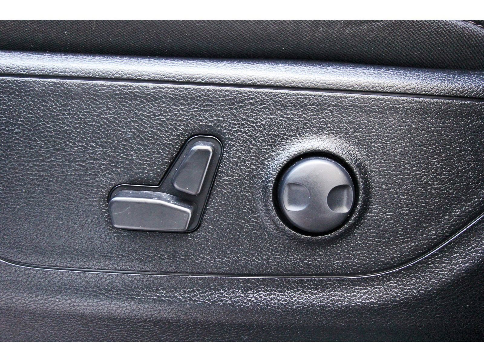 Used 2023 RAM 1500 Lone Star AWD/4WD image 29
