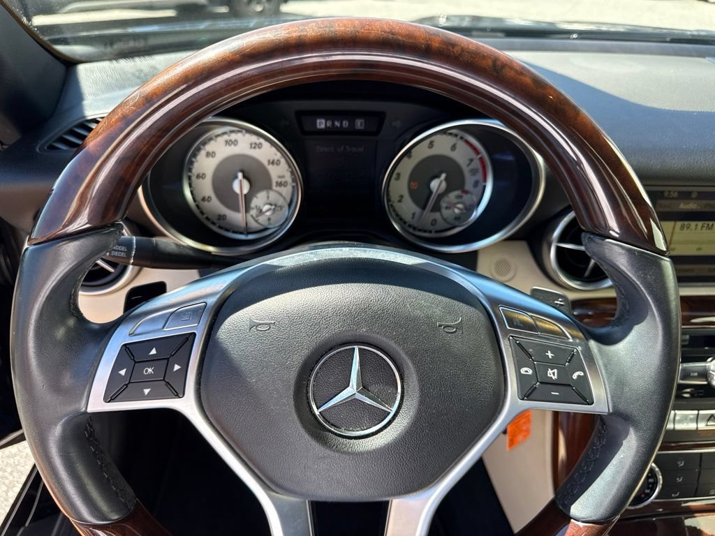 Used 2012 Mercedes-Benz SLK 350 image 30