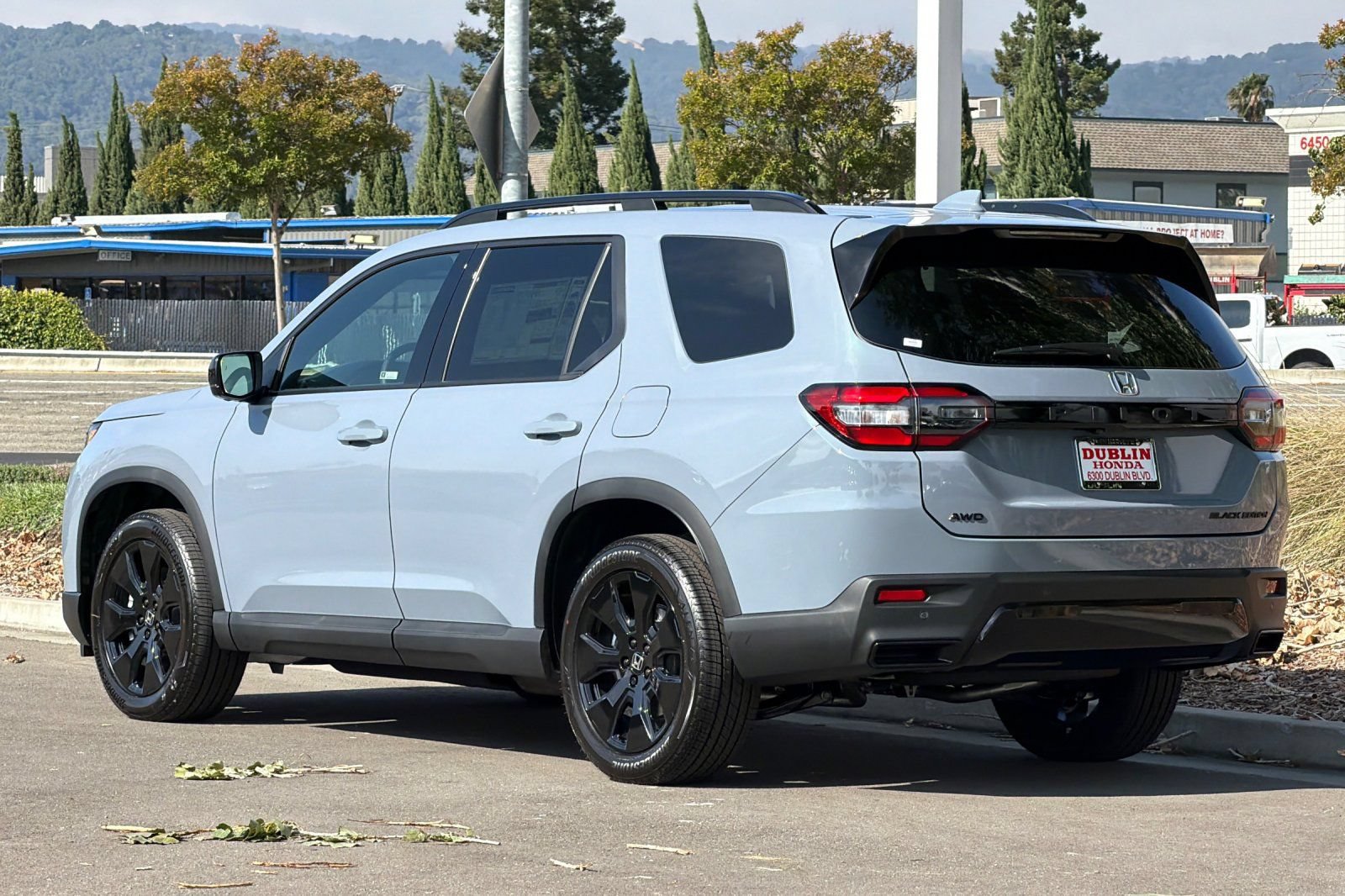 New 2026 Honda Pilot Black Edition image 6