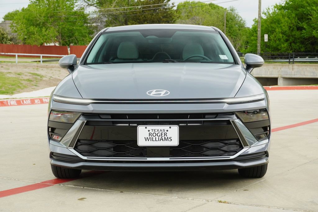 Used 2025 Hyundai Sonata SE image 7