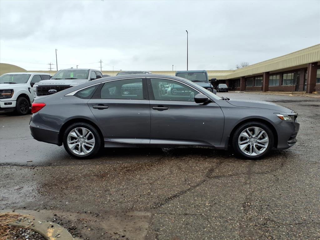 Used 2020 Honda Accord LX image 7