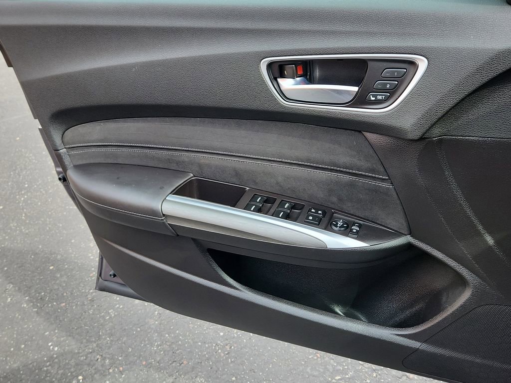 Used 2019 Acura TLX V6 w/ Technology & A-SPEC Pkg image 6
